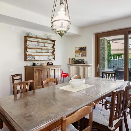 Ca' D'ros Pool And Sauna Villa *